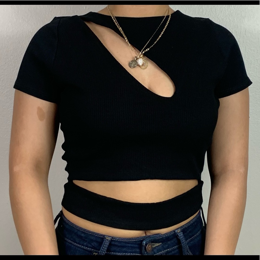 Black crop top